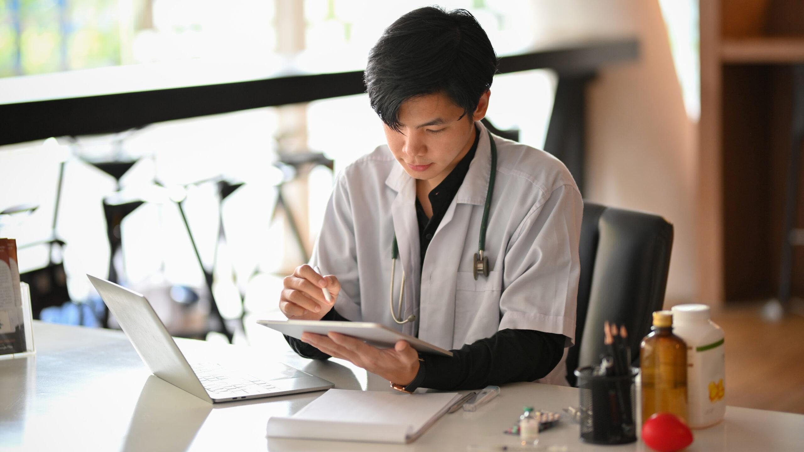 Complete Guide to the OMSAS – Transcript Requirements (2024–2025)
