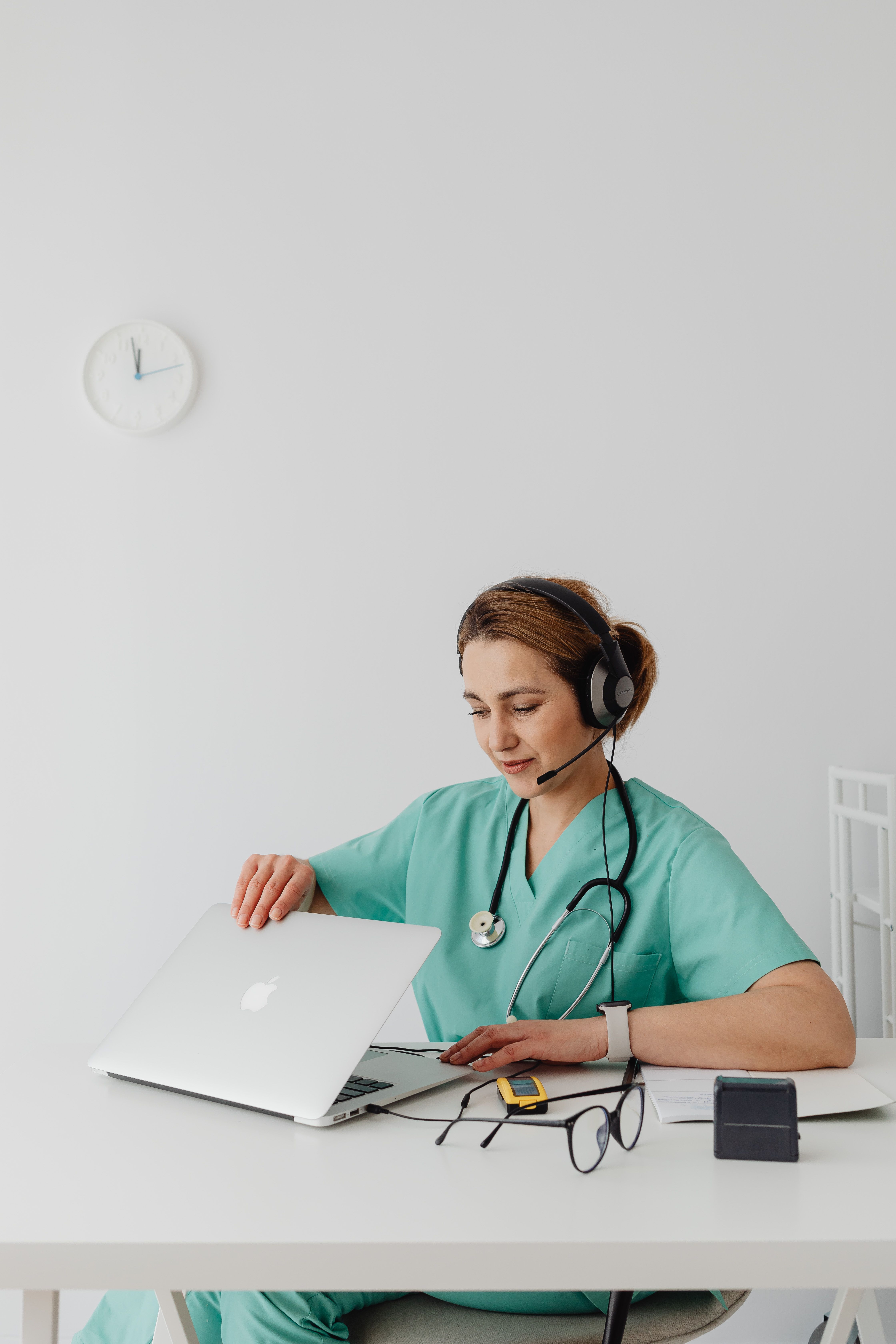 Work From Home Healthcare Jobs – A Brief Guide